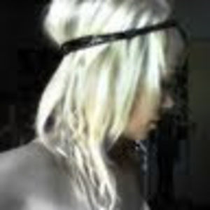 Meet your Posher, Abbey